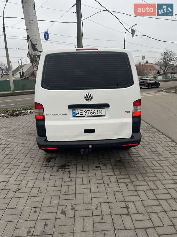 Вантажний фургон Volkswagen Transporter 2013 в Запоріжжі