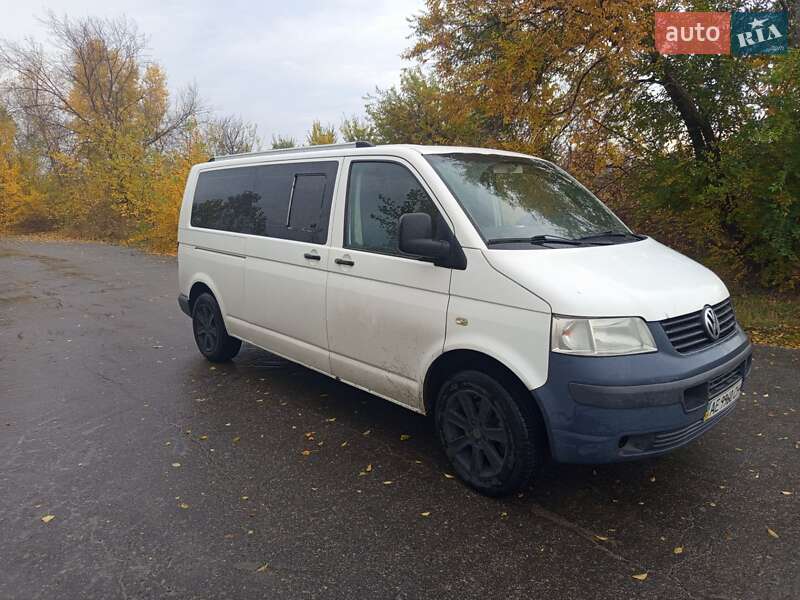 Мінівен Volkswagen Transporter 2004 в Дніпрі