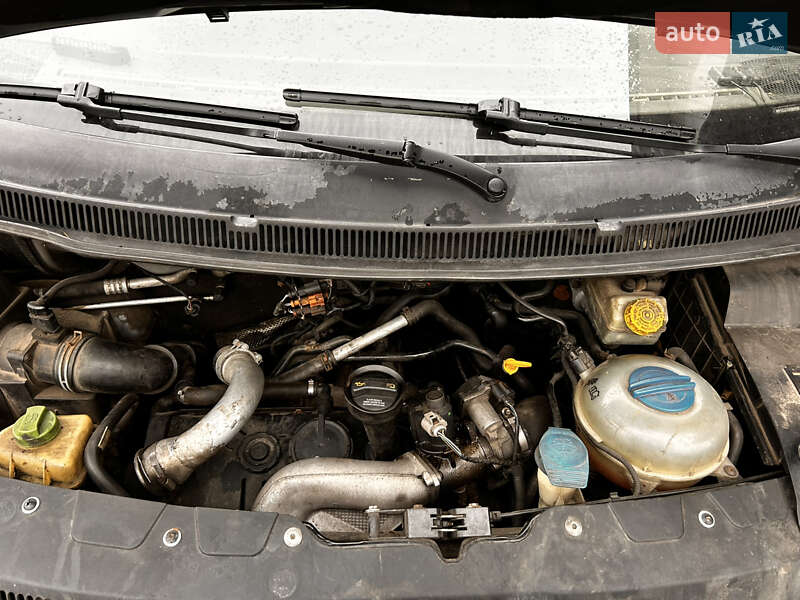 Минивэн Volkswagen Transporter 2007 в Михайловке-Рубежовке