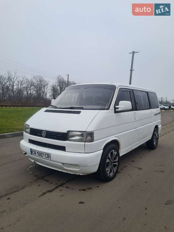 Минивэн Volkswagen Transporter 2000 в Черкассах