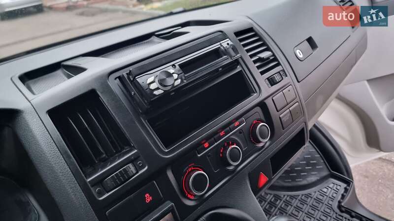 Грузовой фургон Volkswagen Transporter 2014 в Кропивницком
