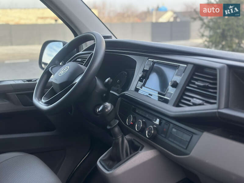 Грузовой фургон Volkswagen Transporter 2023 в Дубно