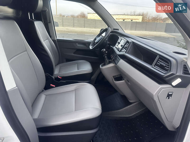 Грузовой фургон Volkswagen Transporter 2023 в Дубно