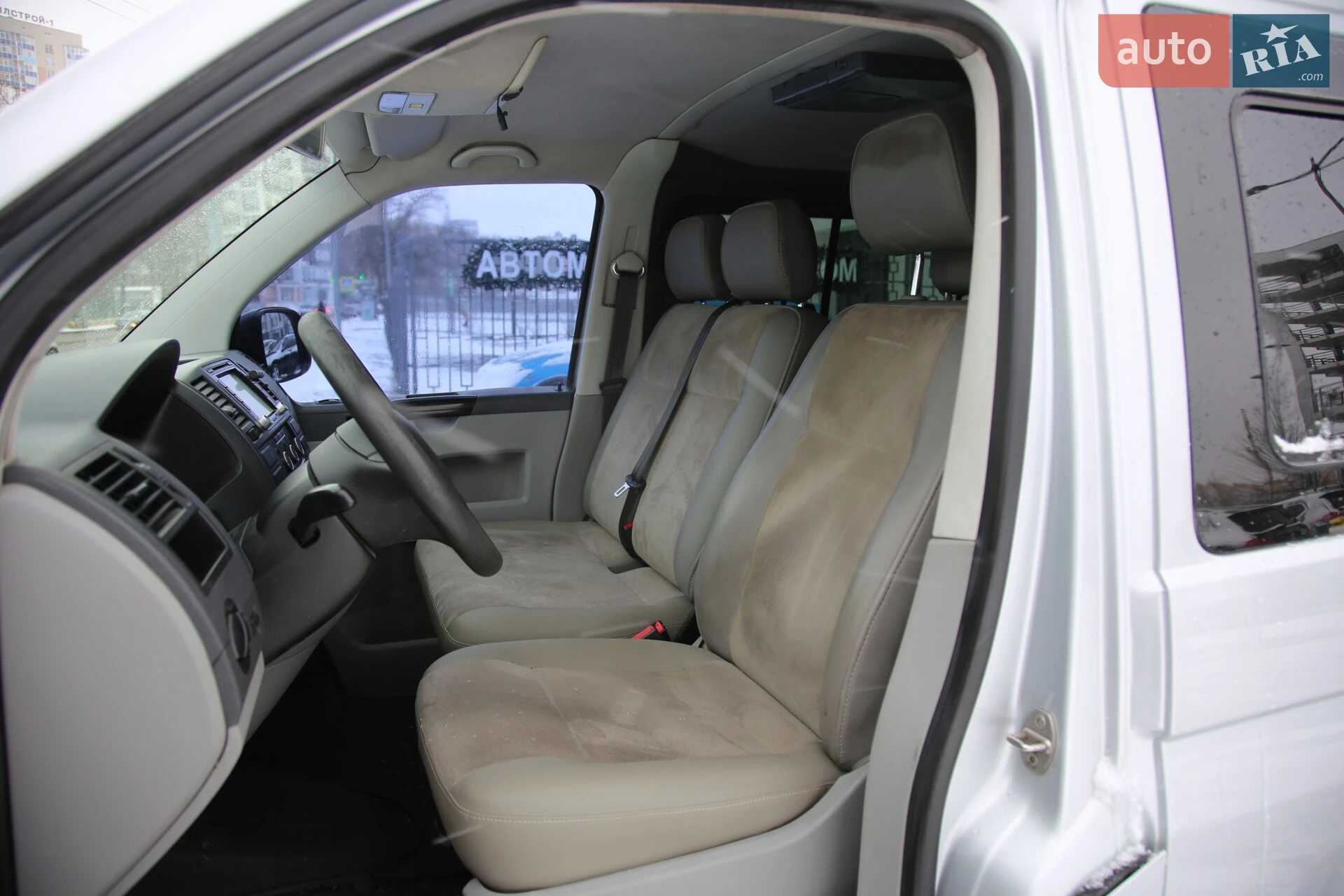 2011 Volkswagen Transporter - мініатюра 7