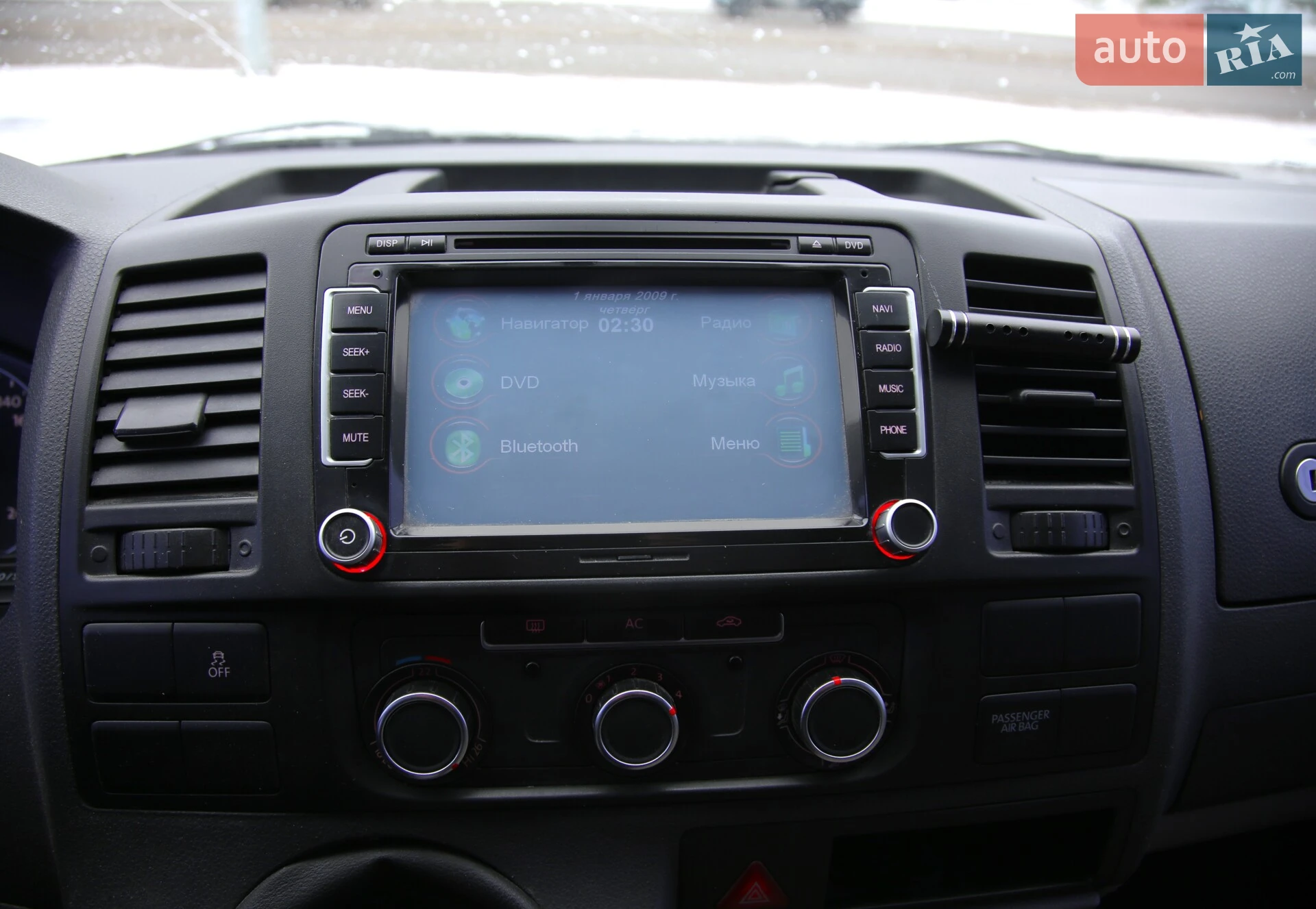 2011 Volkswagen Transporter - мініатюра 17