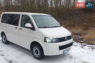 Минивэн Volkswagen Transporter 2011 в Буче