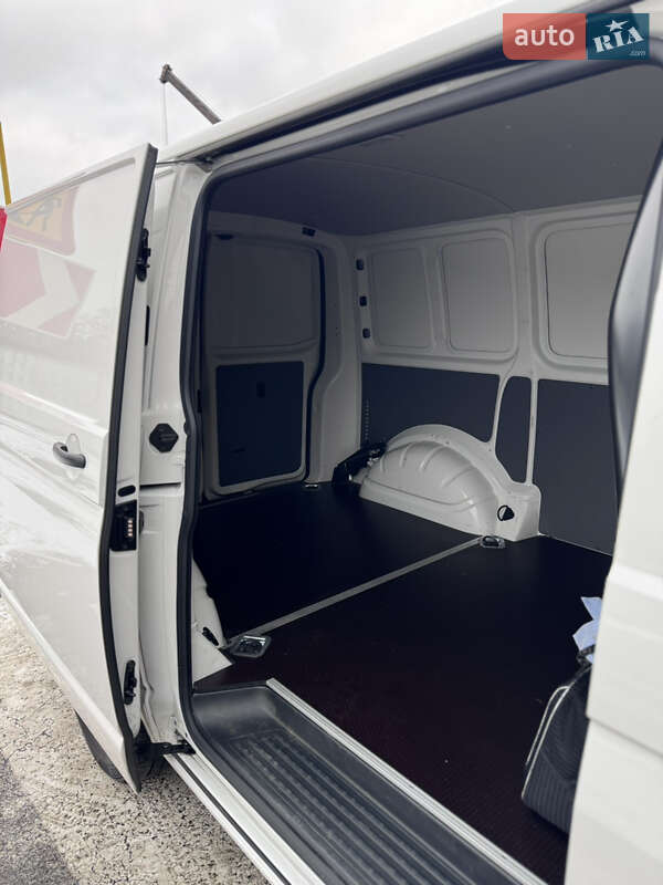 Вантажний фургон Volkswagen Transporter 2023 в Києві фото 35 Вантажний фургон Volkswagen Transporter 2023 в Києві