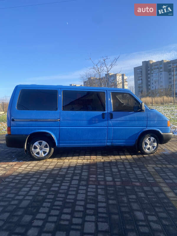 Минивэн Volkswagen Transporter 1995 в Стебнику