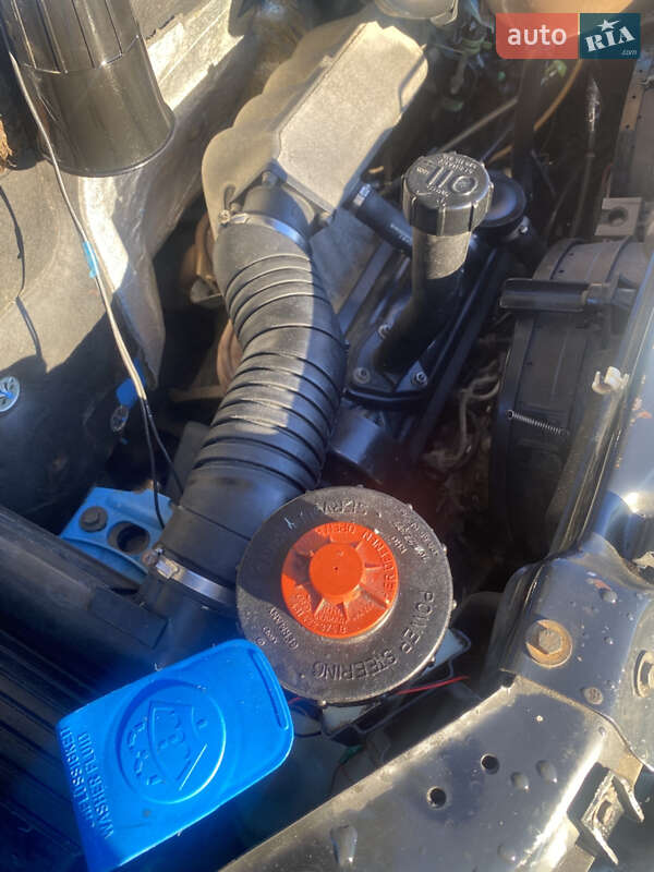 Минивэн Volkswagen Transporter 1995 в Стебнику