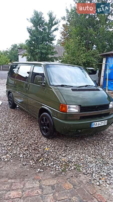 Грузопассажирский фургон Volkswagen Transporter 2002 в Высокополье