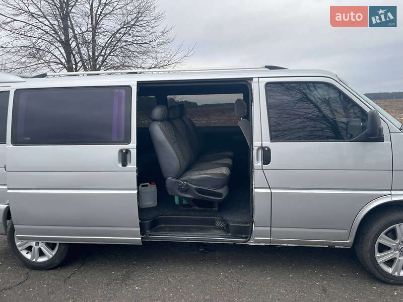Мінівен Volkswagen Transporter 2002 в Луцьку