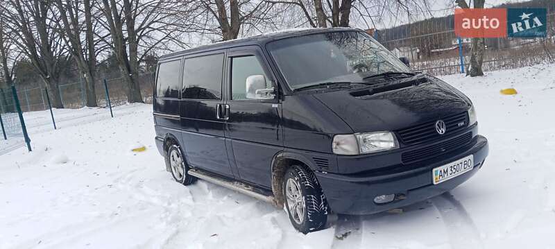 Минивэн Volkswagen Transporter 2003 в Коростышеве