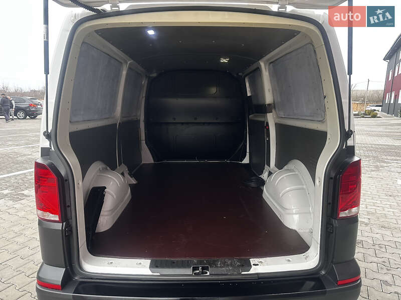 Грузовой фургон Volkswagen Transporter 2020 в Дубно
