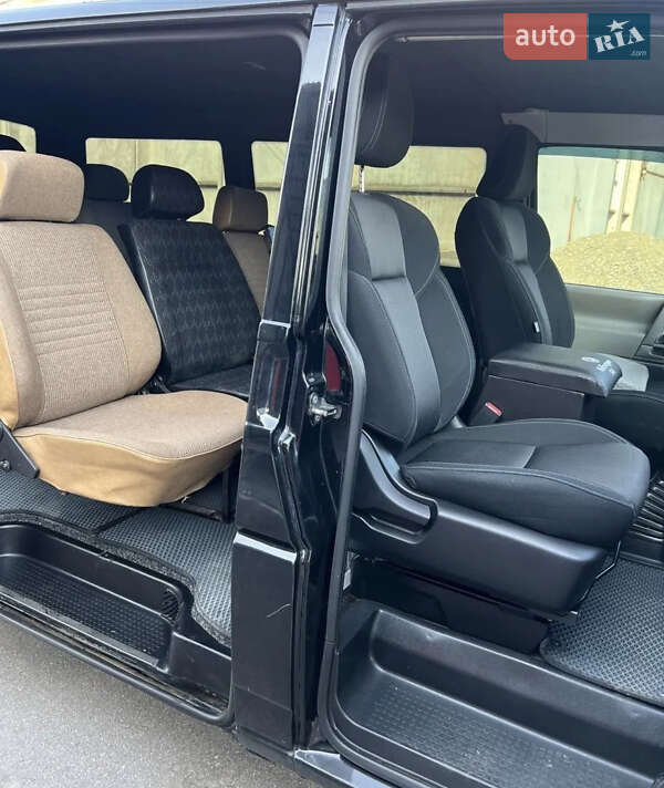 Минивэн Volkswagen Transporter 2001 в Виннице