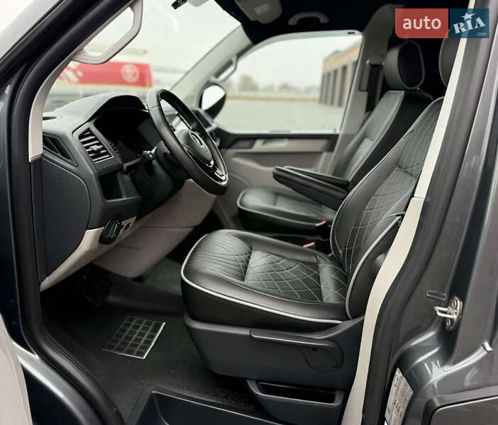 Минивэн Volkswagen Transporter 2018 в Черновцах