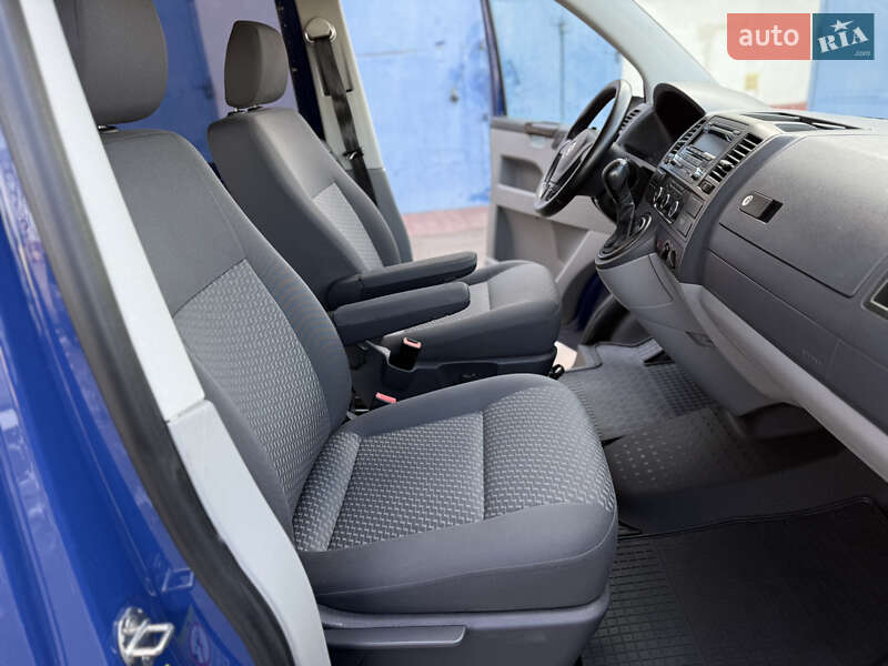 Минивэн Volkswagen Transporter 2012 в Калуше фото 16 Минивэн Volkswagen Transporter 2012 в Калуше