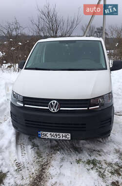Минивэн Volkswagen Transporter 2017 в Ровно