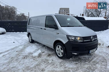 Грузовой фургон Volkswagen Transporter 2016 в Виннице