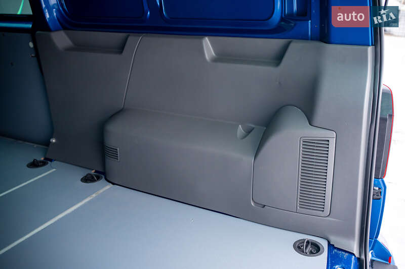 Грузовой фургон Volkswagen Transporter 2020 в Луцке