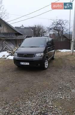 Мінівен Volkswagen Transporter 2004 в Івано-Франківську