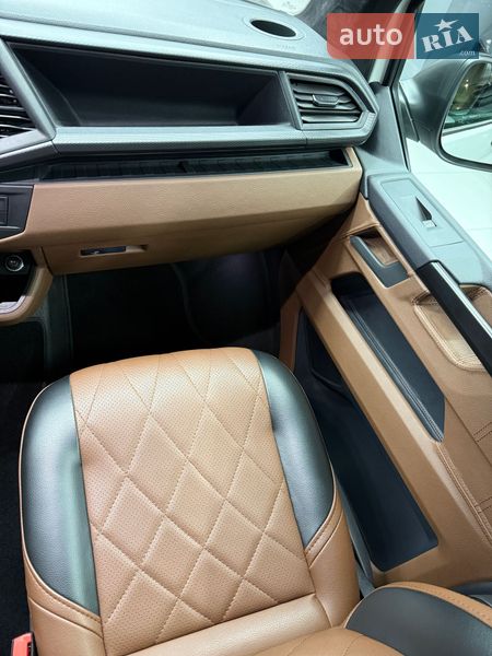 Минивэн Volkswagen Transporter 2020 в Одессе