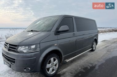 Мінівен Volkswagen Transporter 2012 в Жовкві