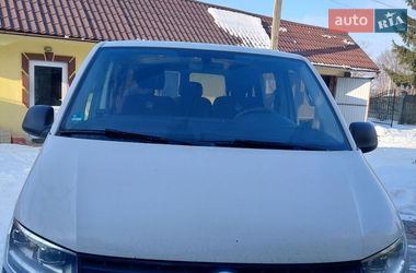 Мінівен Volkswagen Transporter 2016 в Львові