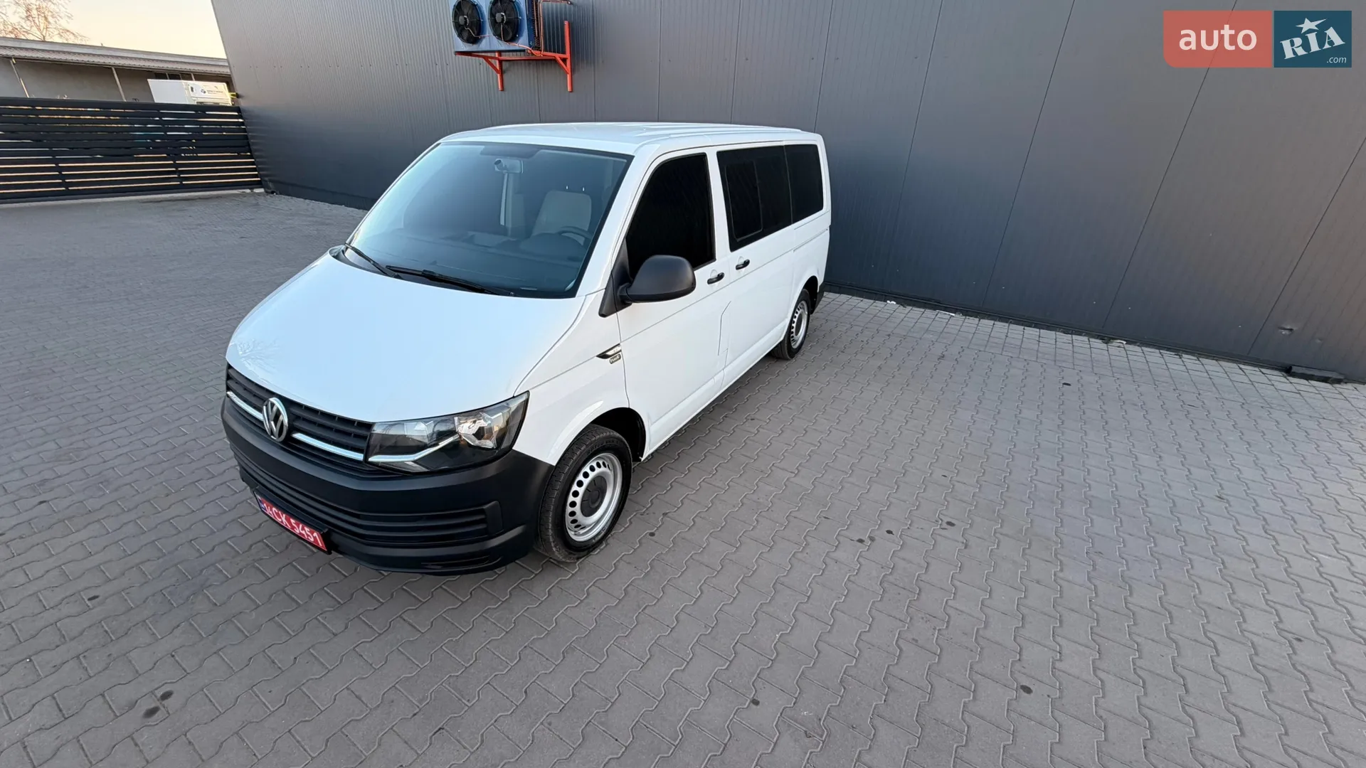 2016 Volkswagen Transporter - мініатюра 3