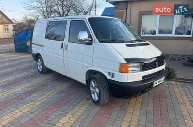 Мінівен Volkswagen Transporter 2000 в Сарнах