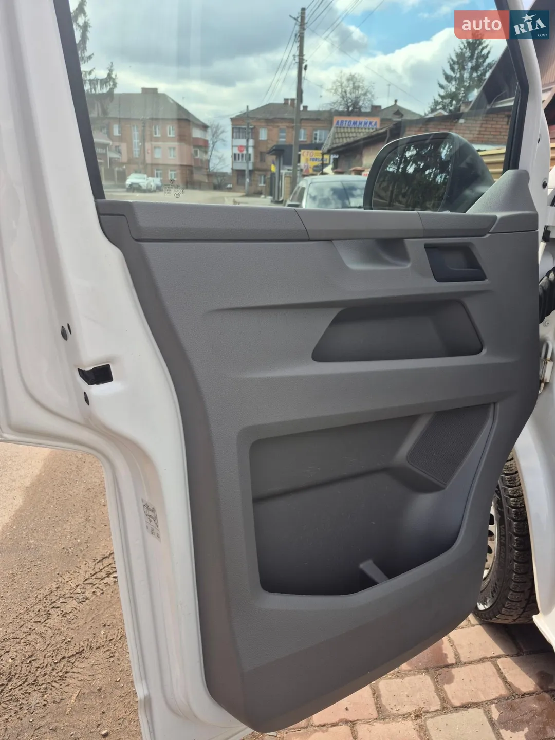 2021 Volkswagen Transporter - мініатюра 25