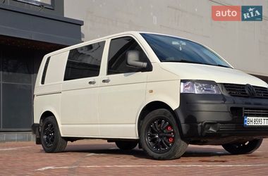 Грузопассажирский фургон Volkswagen Transporter 2006 в Одессе