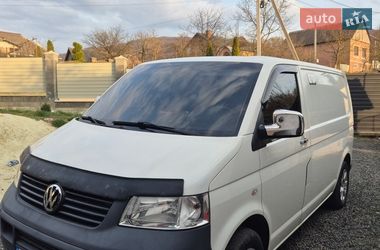 Вантажний фургон Volkswagen Transporter 2008 в Сваляві