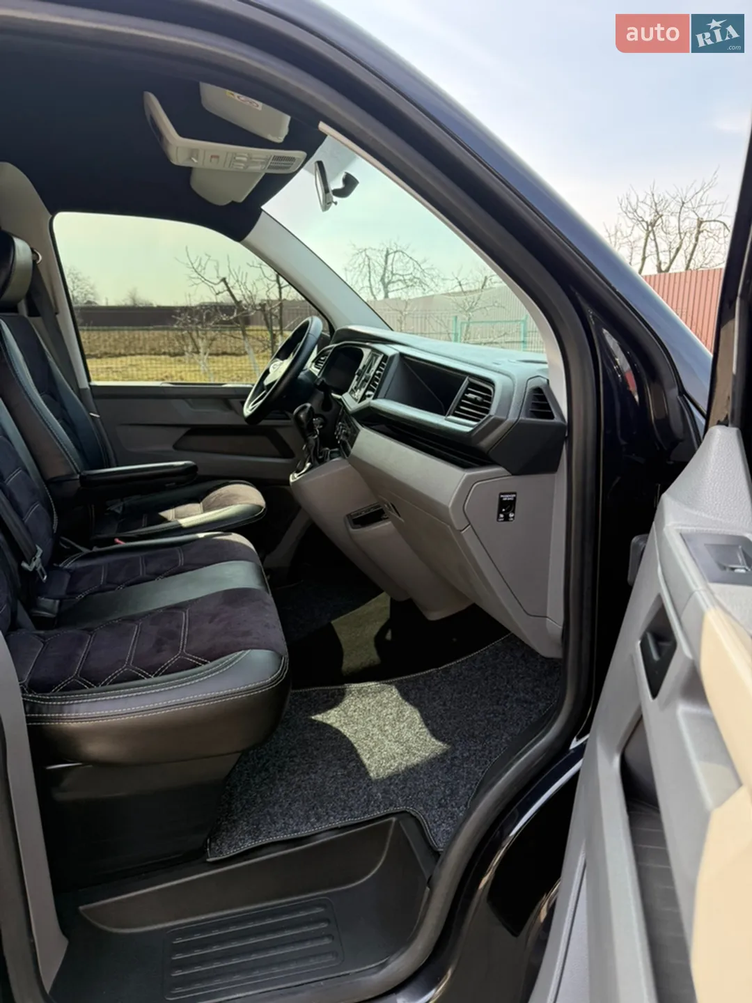 2020 Volkswagen Transporter - мініатюра 75