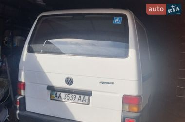 Минивэн Volkswagen Transporter 2001 в Киеве