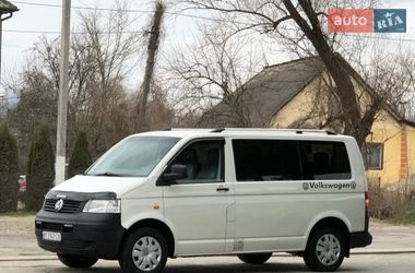 Мінівен Volkswagen Transporter 2006 в Чернівцях