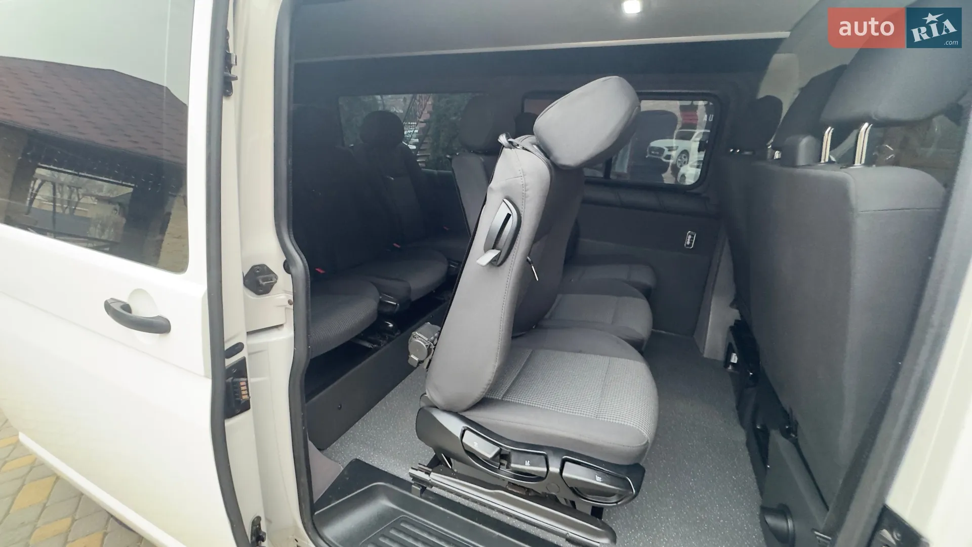 2020 Volkswagen Transporter - мініатюра 26