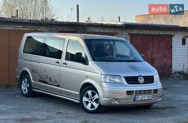 Минивэн Volkswagen Transporter 2004 в Жовкве