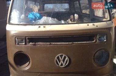 Минивэн Volkswagen Transporter 1976 в Староконстантинове