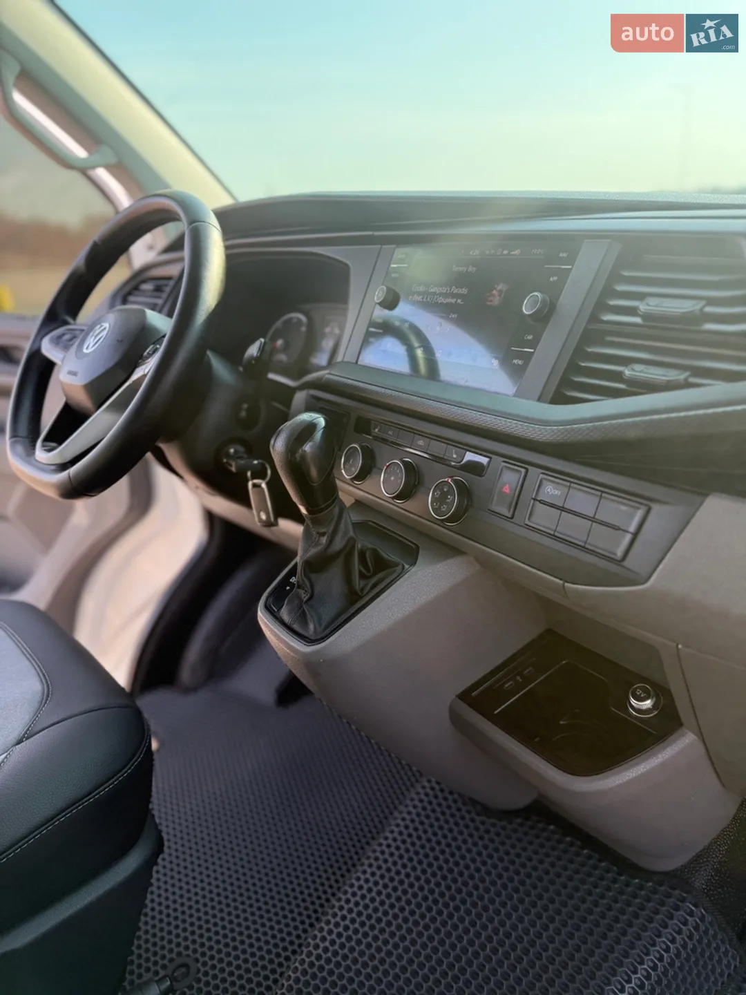 2020 Volkswagen Transporter - мініатюра 31