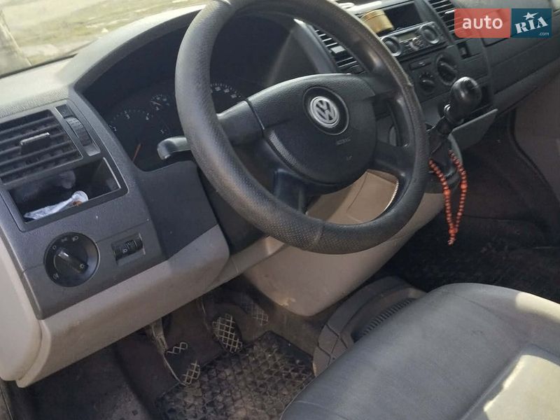 Минивэн Volkswagen Transporter 2007 в Николаеве