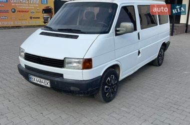 Минивэн Volkswagen Transporter 1995 в Волочиске