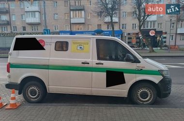 Минивэн Volkswagen Transporter 2016 в Луцке