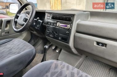 Мінівен Volkswagen Transporter 1998 в Полонному