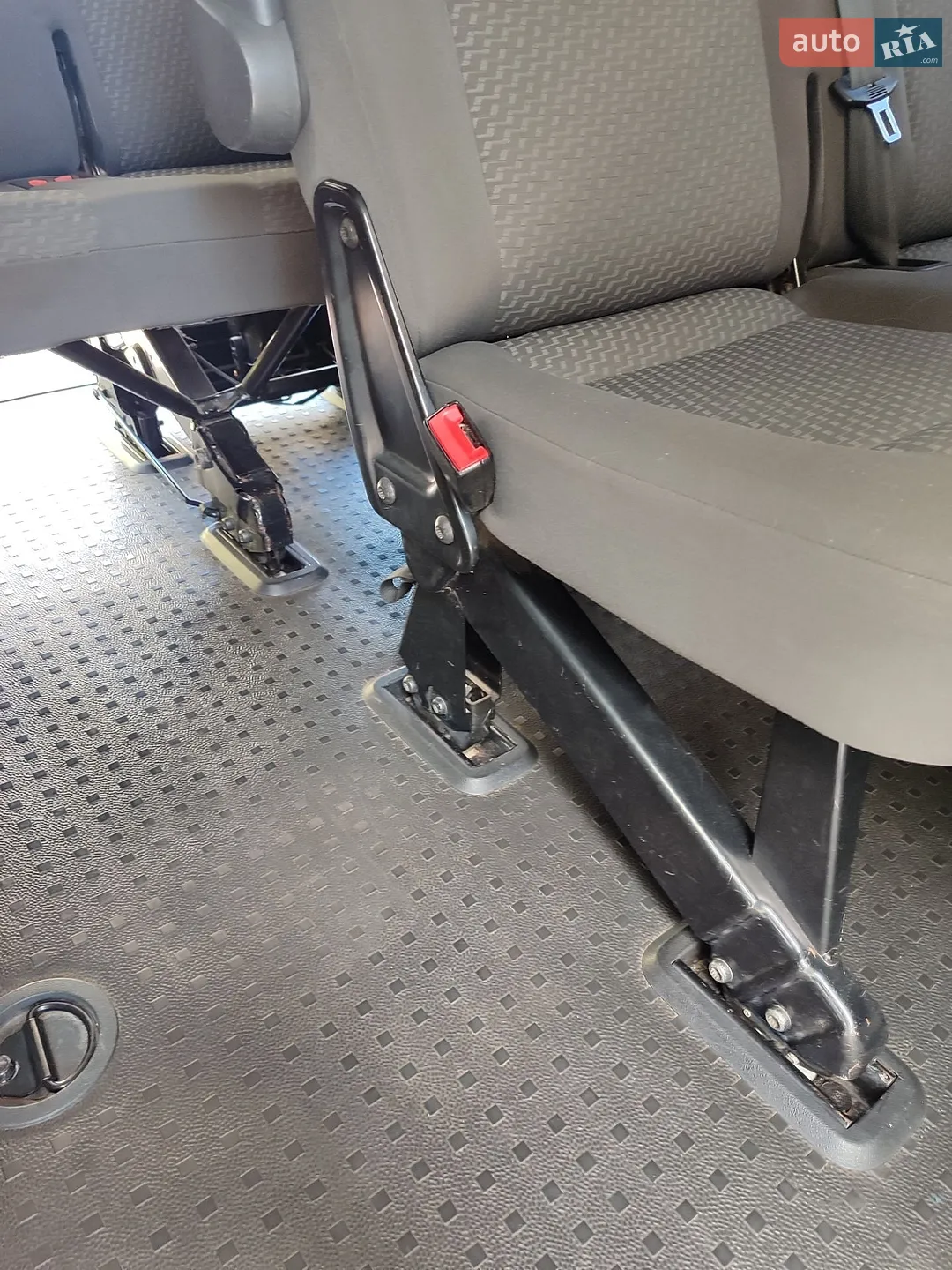 2012 Volkswagen Transporter - мініатюра 38