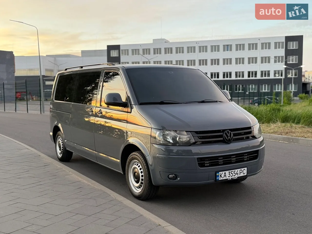 2010 Volkswagen Transporter - мініатюра 20