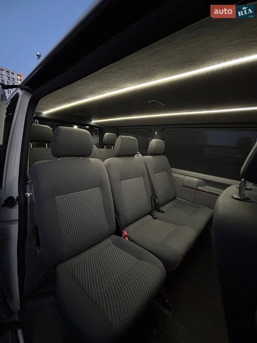 2013 Volkswagen Transporter - мініатюра 12