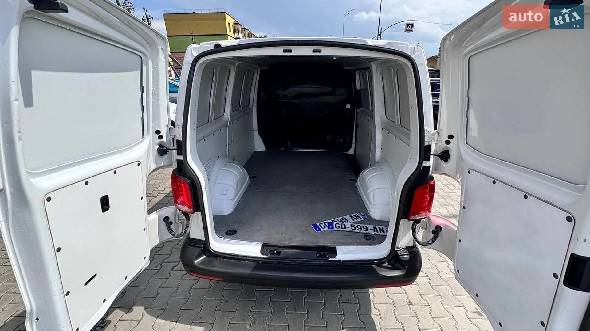 2021 Volkswagen Transporter - мініатюра 41