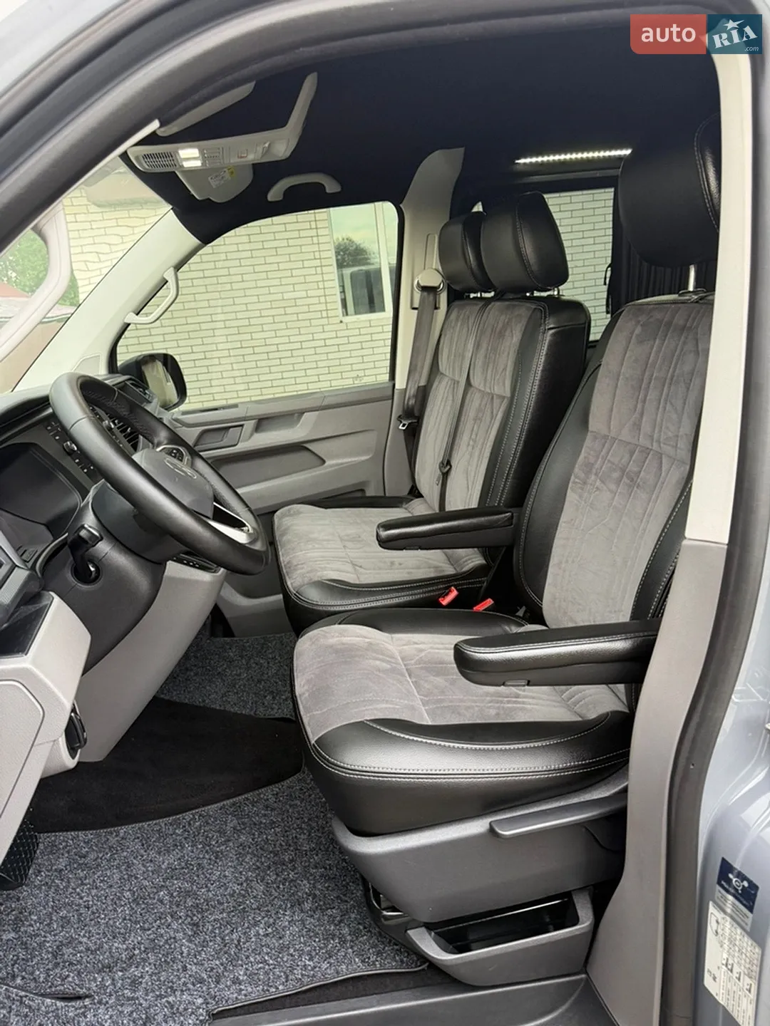2020 Volkswagen Transporter - мініатюра 42