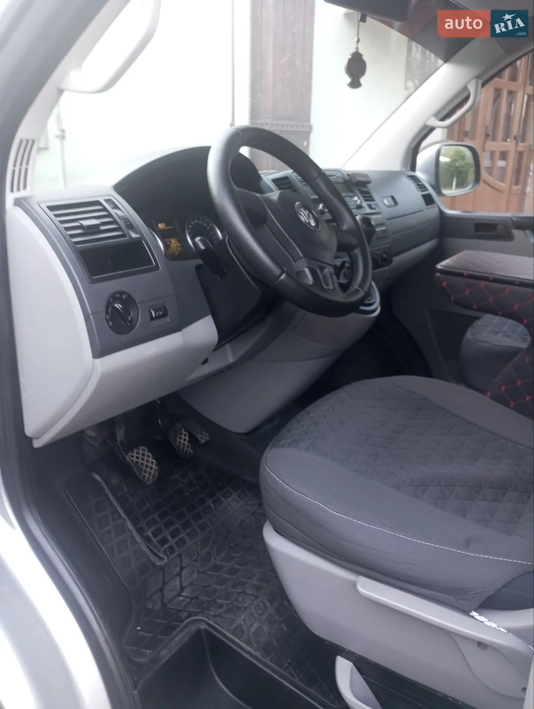 2015 Volkswagen Transporter - мініатюра 15