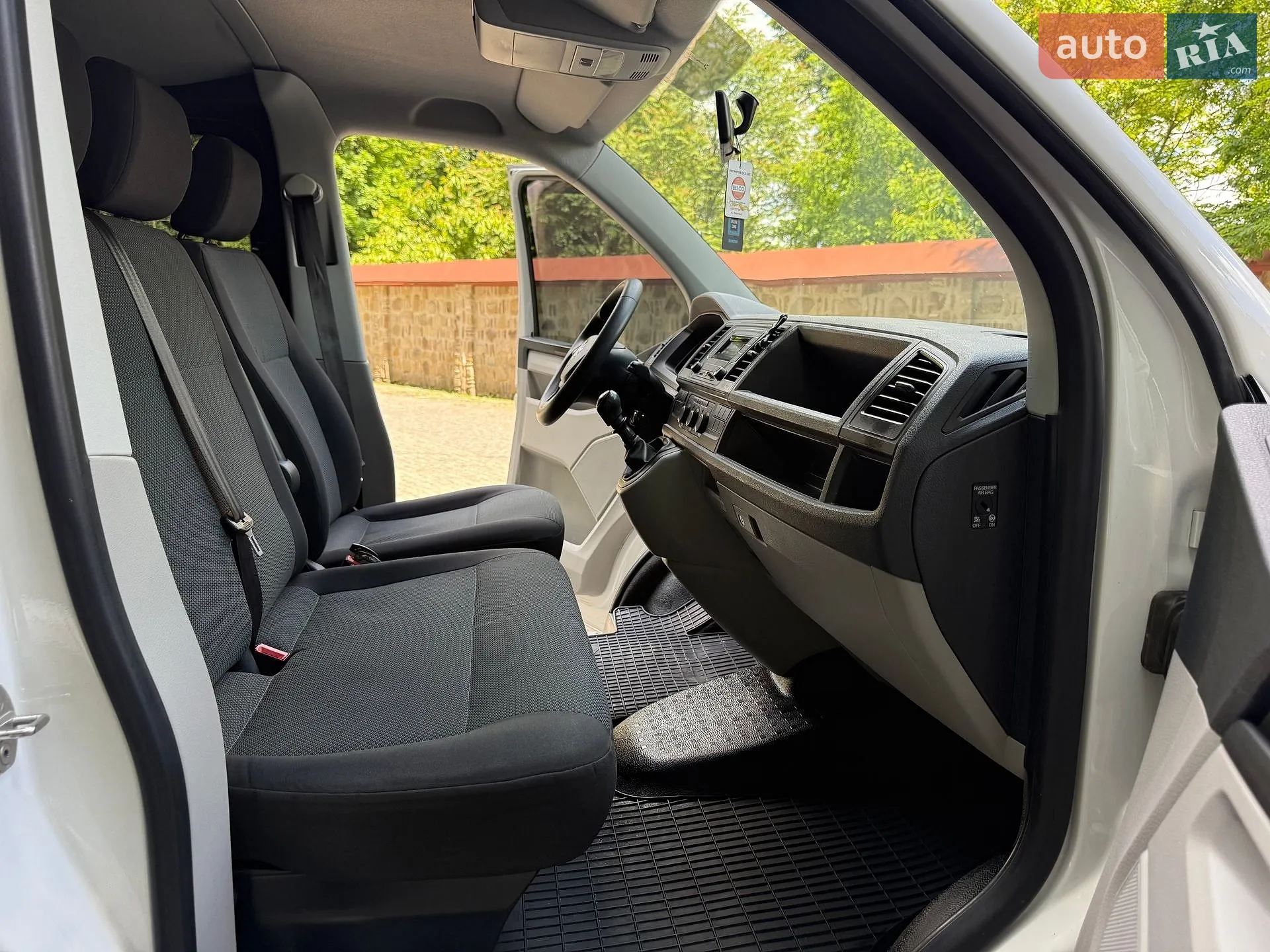 2017 Volkswagen Transporter - мініатюра 32